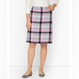 Talbots dreamy plaid A-line skirt wool blend size 10 Violet Tulle
